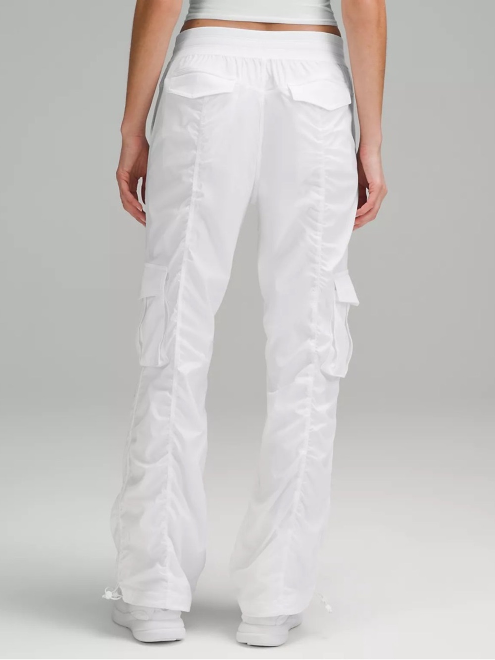 Lululemon Dance Studio Relaxed-Fit Mid-Rise Cargo Pant Size Large - Picture 3 of 14